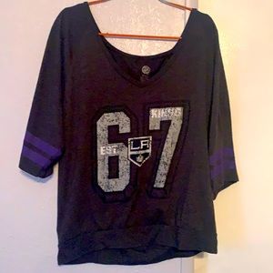 LA Kings V-neck tee